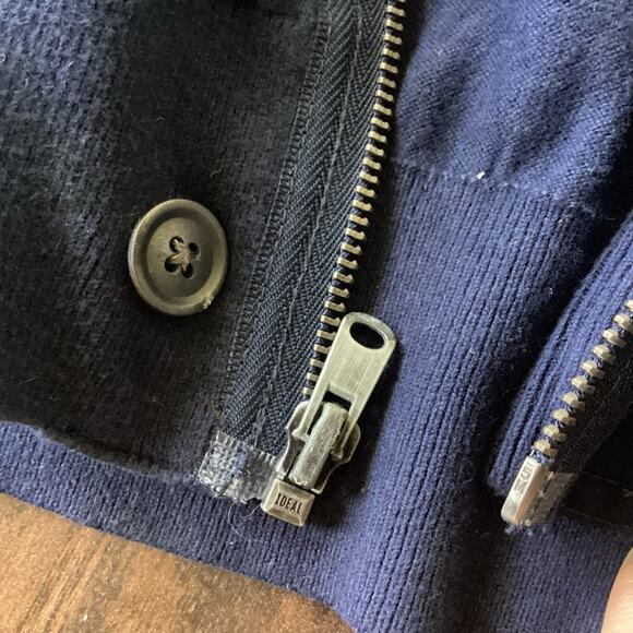 Gap Lightweight Zip Up Sweater - Picture 5 of 7